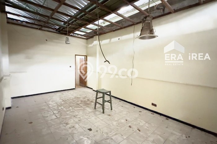 Unit Gudang disewakan di Pabelan Solo dengan LT 1680m2 / LB 1500m2 Unit Gudang disewakan di Pabelan Solo dengan LT 1680m2 / LB 1500m2