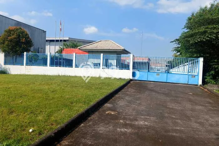 Gudang Dijual di Bekasi LT 1870m2 & LB 770m2 Lokasi Terbaik! Gudang Dijual di Bekasi LT 1870m2 & LB 770m2 Lokasi Terbaik!