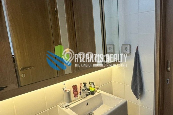 Rumah Modern 3 KT di BSD Tangerang Full Furnished Rumah Modern 3 KT di BSD Tangerang Full Furnished