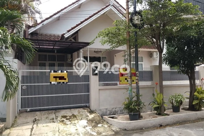 Rumah sewa siap pakai 3 KT di Pulomas, Jakarta Timur Rumah sewa siap pakai 3 KT di Pulomas, Jakarta Timur
