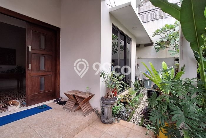 For Sale! Luxury House LT 265m2 Desain Modern di Cinere For Sale! Luxury House LT 265m2 Desain Modern di Cinere