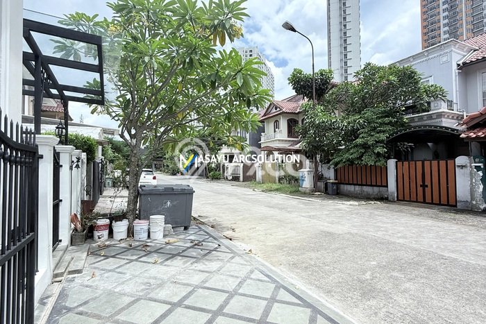 Rumah Mewah Siap Huni LT 150m2 di Cinere, Depok Rumah Mewah Siap Huni LT 150m2 di Cinere, Depok