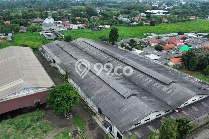 Unit Pabrik Dijual di Curug Tangerang Luas Tanah 29000m2, Luas Bangunan 13000m2 Unit Pabrik Dijual di Curug Tangerang Luas Tanah 29000m2, Luas Bangunan 13000m2