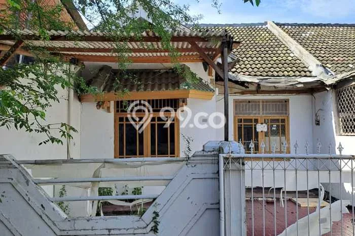 Jual Rumah Strategis Bagus Punya 3 KT di Kelapa Gading Jakarta Utara SHM Jual Rumah Strategis Bagus Punya 3 KT di Kelapa Gading Jakarta Utara SHM