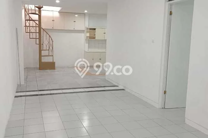 Dijual Rumah Strategis Bagus Punya 2 KT di Kelapa Gading Jakarta Utara SHM Dijual Rumah Strategis Bagus Punya 2 KT di Kelapa Gading Jakarta Utara SHM