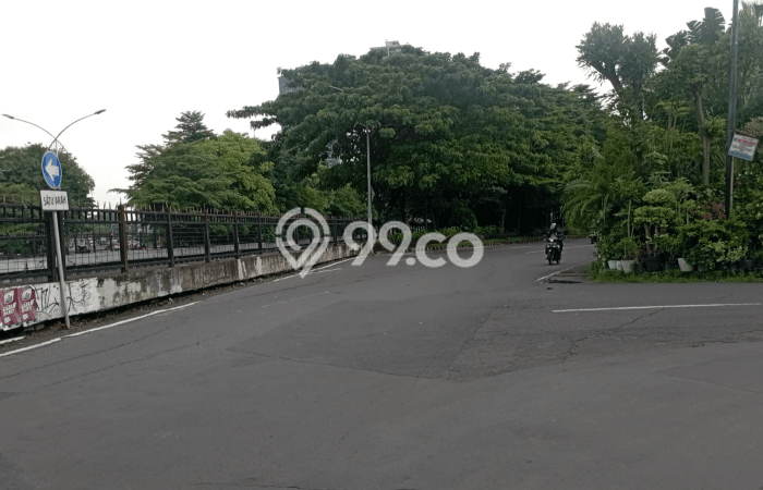 Ruko Bagus Dijual LB 200m2 Lokasi Strategis Surabaya Area Cocok untuk Bisnis Ruko Bagus Dijual LB 200m2 Lokasi Strategis Surabaya Area Cocok untuk Bisnis