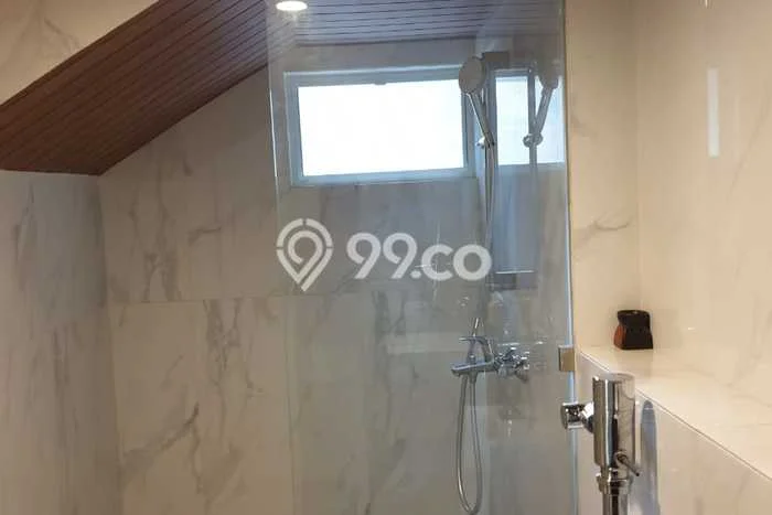 DIJUAL CEPAT! Rumah Nyaman area , Surabaya, LT 450m2m² Bangunan 650m2m² BISA KPR! DIJUAL CEPAT! Rumah Nyaman area , Surabaya, LT 450m2m² Bangunan 650m2m² BISA KPR!
