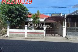 For Sale Hunian Elegan Cozy di Surabaya For Sale Hunian Elegan Cozy di Surabaya