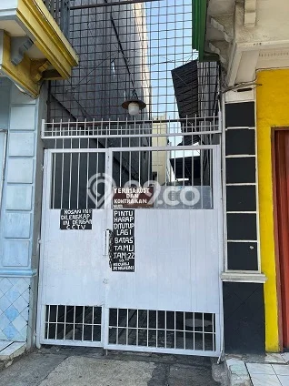 Kost Dijual Lokasi Strategis Depok I Depok 14 Kamar Tidur Kost Dijual Lokasi Strategis Depok I Depok 14 Kamar Tidur