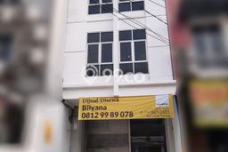 Untuk Dijual Ruko di Kebon Jeruk Jakarta Barat LT 116m2 / LB 300m2 Untuk Dijual Ruko di Kebon Jeruk Jakarta Barat LT 116m2 / LB 300m2