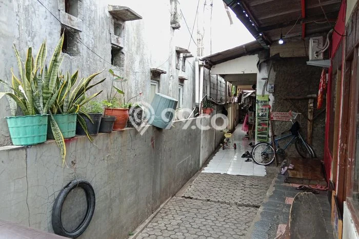 Hunian Mewah LB 750m2 Siap Huni Desain Elegan di Lubang Buaya, Jakarta Timur Hunian Mewah LB 750m2 Siap Huni Desain Elegan di Lubang Buaya, Jakarta Timur