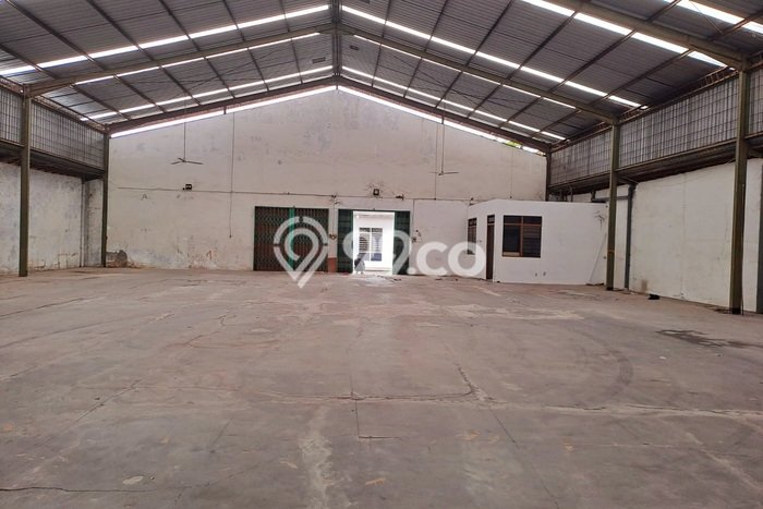 Unit Komersial Disewakan di Semarang Area Strategis Harga Kompetitif Unit Komersial Disewakan di Semarang Area Strategis Harga Kompetitif