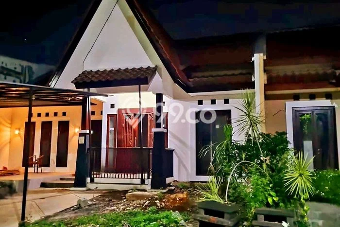 Rumah Bagus Siap Huni Di Pedurungan Luas 100m2 Aman Rumah Bagus Siap Huni Di Pedurungan Luas 100m2 Aman