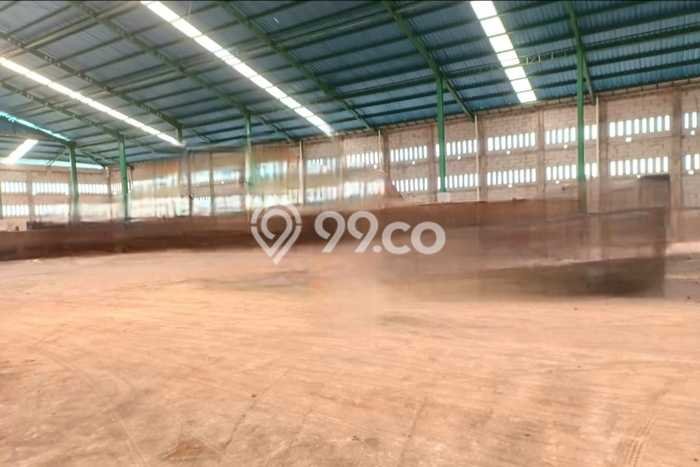 Gudang disewakan di Demak Demak dengan luas bangunan 8500m2 Gudang disewakan di Demak Demak dengan luas bangunan 8500m2