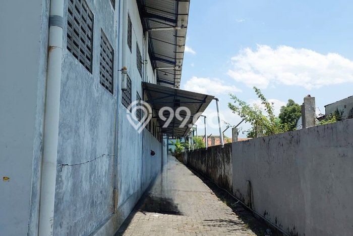 Gudang bagus disewakan di Pedurungan Semarang dengan LB 3000m2 harga sewa terbaik Gudang bagus disewakan di Pedurungan Semarang dengan LB 3000m2 harga sewa terbaik