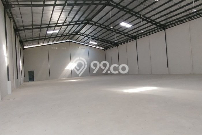 Unit Gudang Paling Strategis di Ngaliyan Semarang dengan LB 700m2 Unit Gudang Paling Strategis di Ngaliyan Semarang dengan LB 700m2