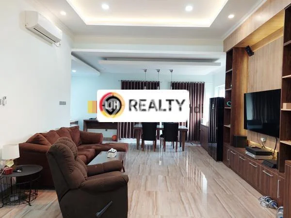 Ready to Use! Premium House LT 266m2 Desain Elegan di Jangli Ready to Use! Premium House LT 266m2 Desain Elegan di Jangli