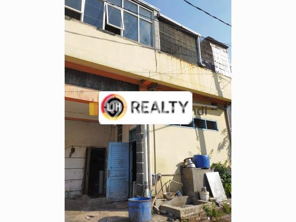 Dijual Cepat Rumah Favorit Siap Huni LB 256m2 di Semarang Barat, Semarang Dijual Cepat Rumah Favorit Siap Huni LB 256m2 di Semarang Barat, Semarang