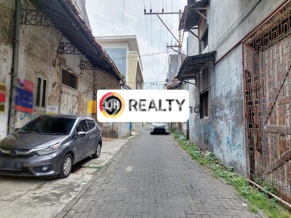 Gudang Dijual di Prime Area Semarang Luas 168m2 Gudang Dijual di Prime Area Semarang Luas 168m2