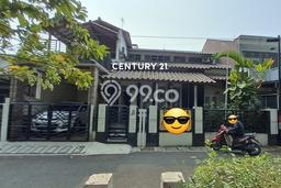 Dijual Rumah 6 Kamar Lokasi Strategis Bagus dan Strategis di Duren Sawit Dijual Rumah 6 Kamar Lokasi Strategis Bagus dan Strategis di Duren Sawit