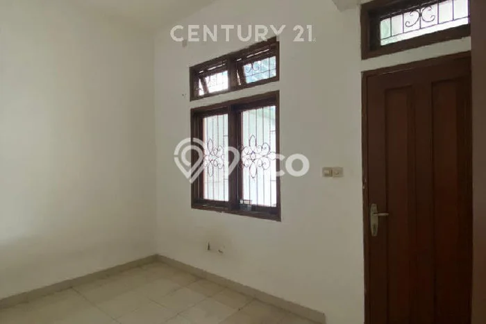 Disewakan! Rumah 4 Kamar Tidur &
3 Kamar Mandi di Gandaria, Jakarta Selatan Disewakan! Rumah 4 Kamar Tidur &
3 Kamar Mandi di Gandaria, Jakarta Selatan