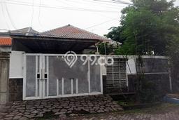 Dijual Hunian Mewah dengan Fasilitas Sekitar Komplit di Tenggilis Mejoyo, Surabaya Dijual Hunian Mewah dengan Fasilitas Sekitar Komplit di Tenggilis Mejoyo, Surabaya