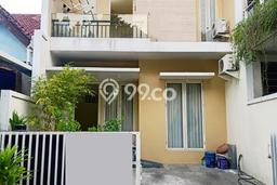 Dijual Hunian Rumah Terawat 4 Kamar di Pakuwon Indah, Surabaya Dijual Hunian Rumah Terawat 4 Kamar di Pakuwon Indah, Surabaya