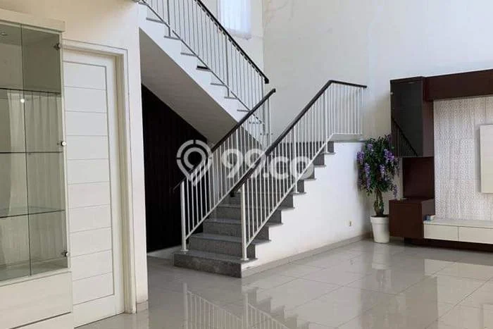 Dijual Rumah Elit Exclusive di Sambikerep, Surabaya Dijual Rumah Elit Exclusive di Sambikerep, Surabaya