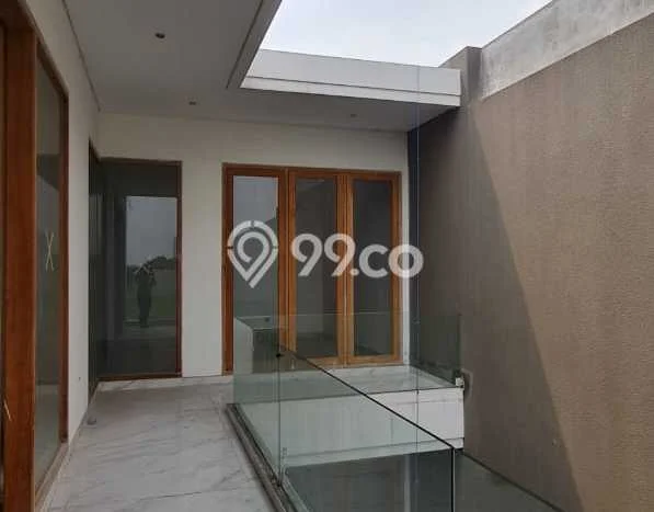 Dijual Rumah Premium dengan Fasilitas Sekitar Lengkap di Wiyung, Surabaya Dijual Rumah Premium dengan Fasilitas Sekitar Lengkap di Wiyung, Surabaya