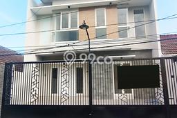 For Sale Rumah Elit Exclusive di Mulyorejo, Surabaya For Sale Rumah Elit Exclusive di Mulyorejo, Surabaya