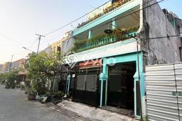 For Sale Rumah 4 Kamar Lokasi Ideal Bagus dan Strategis di Tandes For Sale Rumah 4 Kamar Lokasi Ideal Bagus dan Strategis di Tandes