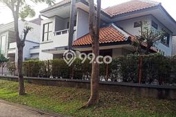 Siap Huni Rumah Mewah 5 Kamar di Wiyung Dekat ke Mana Pun Siap Huni Rumah Mewah 5 Kamar di Wiyung Dekat ke Mana Pun