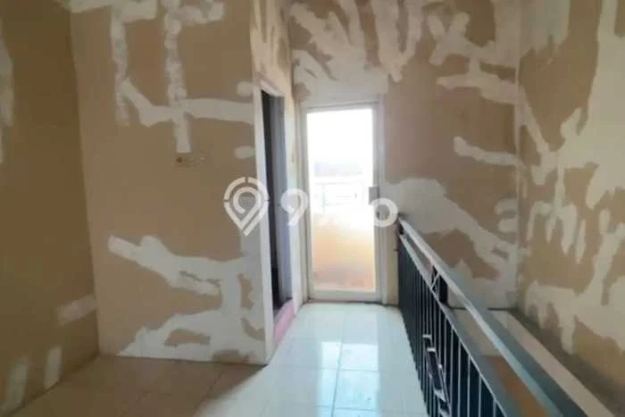 Unit Ruko Dijual di Taman Sidoarjo Luas Tanah 116m2, Luas Bangunan 96m2 Unit Ruko Dijual di Taman Sidoarjo Luas Tanah 116m2, Luas Bangunan 96m2