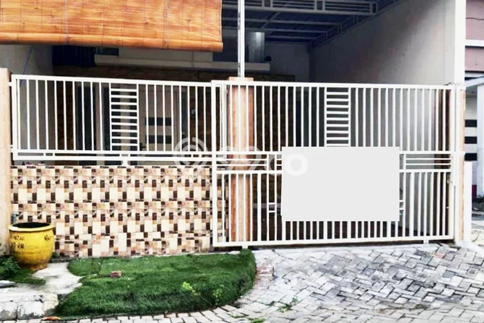 HARGA SPESIAL! Rumah Minimalis di Menganti, Gresik, LT 90m2m² Bangunan 90m2m² NEGO! HARGA SPESIAL! Rumah Minimalis di Menganti, Gresik, LT 90m2m² Bangunan 90m2m² NEGO!