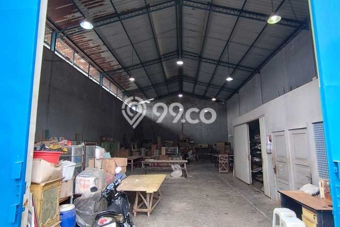 Gudang Dijual di Jakarta Utara LT 645m2 & LB 312m2 Lokasi Terbaik! Gudang Dijual di Jakarta Utara LT 645m2 & LB 312m2 Lokasi Terbaik!