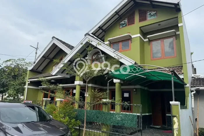 LOKASI STRATEGIS! Rumah di panyileukan, Dekat Tol, 2 KM, LT 128m2m² Bangunan 160m2m² LOKASI STRATEGIS! Rumah di panyileukan, Dekat Tol, 2 KM, LT 128m2m² Bangunan 160m2m²