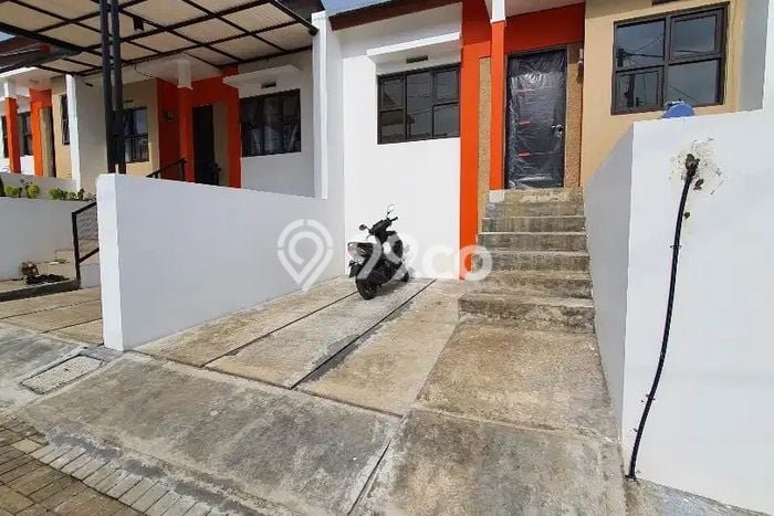 RECOMMENDED! Rumah di Ngamprah, 1 KM, Lokasi Strategis, Luas 90m² Bangunan 42m² RECOMMENDED! Rumah di Ngamprah, 1 KM, Lokasi Strategis, Luas 90m² Bangunan 42m²