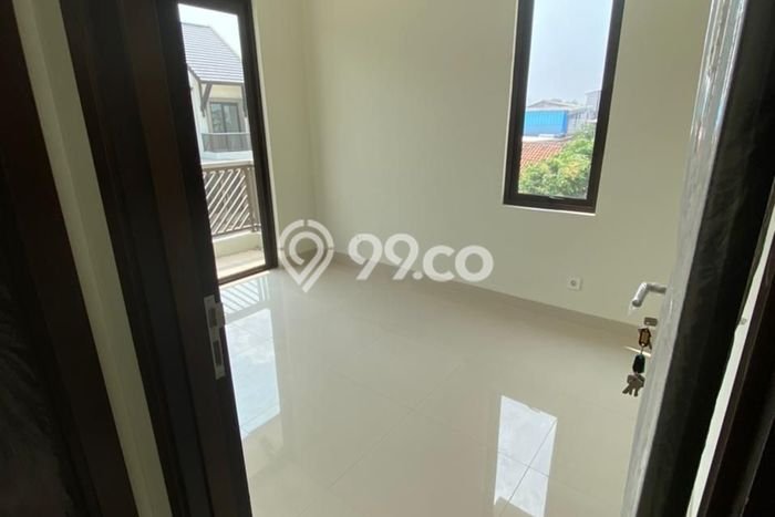 BEST CHOICE! Rumah di Bojongsoang, 2 KT, Akses Sekolah, Luas 83m² LB 66m² BEST CHOICE! Rumah di Bojongsoang, 2 KT, Akses Sekolah, Luas 83m² LB 66m²