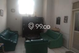 Rumah Minimalis di Babakan Ciparay, Bandung, Luas 120m2m² Bangunan 200m2m² Rumah Minimalis di Babakan Ciparay, Bandung, Luas 120m2m² Bangunan 200m2m²