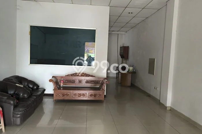 Ruko Dijual di Prime Area Bandung Luas 130m2 Ruko Dijual di Prime Area Bandung Luas 130m2