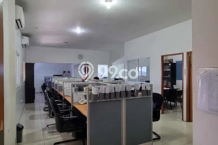 Unit Gudang Dijual di Bekasi LT 4200m2 & LB 1700m2 Unit Gudang Dijual di Bekasi LT 4200m2 & LB 1700m2