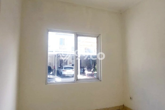 Dijual Rumah 2 Kamar Lokasi Ideal Bagus dan Strategis di Setu Dijual Rumah 2 Kamar Lokasi Ideal Bagus dan Strategis di Setu