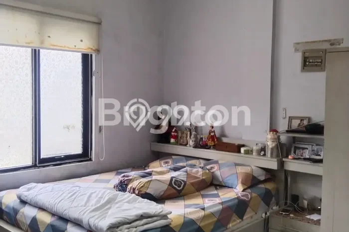 Unit Ruko Dijual di Cengkareng Jakarta Barat Luas Tanah 127m2, Luas Bangunan 144m2 Unit Ruko Dijual di Cengkareng Jakarta Barat Luas Tanah 127m2, Luas Bangunan 144m2