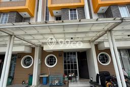 Rumah Modern 3 KT di Pantai Indah Kapuk 2 Jakarta Utara Rumah Modern 3 KT di Pantai Indah Kapuk 2 Jakarta Utara