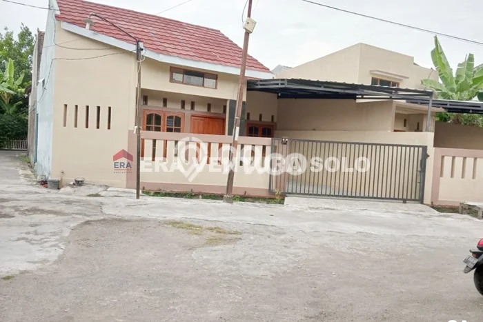 Rumah Murah Dijual di Banjarsari, Solo Harga Rp 415 Juta Rumah Murah Dijual di Banjarsari, Solo Harga Rp 415 Juta