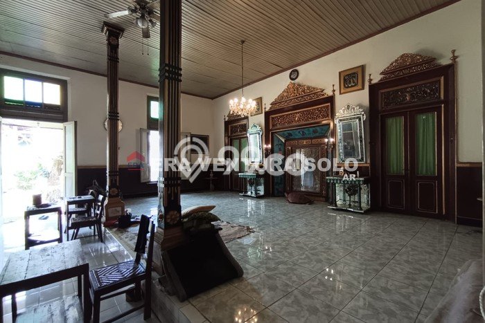 Hunian Eksklusif Dijual LT 1192m2 di Laweyan, Solo Hunian Eksklusif Dijual LT 1192m2 di Laweyan, Solo