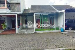Lokasi strategis! Rumah siap huni disewakan di Kartasura LB 60m2 Lokasi strategis! Rumah siap huni disewakan di Kartasura LB 60m2