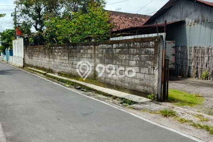 Gudang Favorit Dijual di Jaten Karanganyar Area Pusat Bisnis Gudang Favorit Dijual di Jaten Karanganyar Area Pusat Bisnis