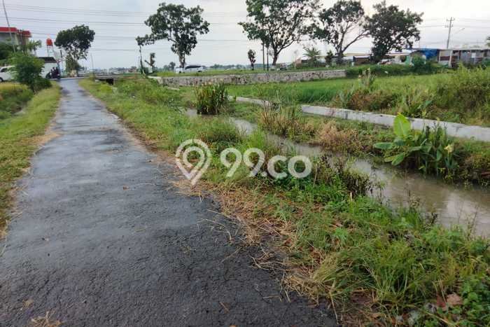 Jarang Ada! Tanah di Baki Punya Luas 4553m2 SHM Jarang Ada! Tanah di Baki Punya Luas 4553m2 SHM