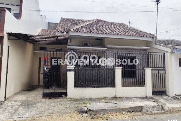 Disewakan Cepat Rumah Kondisi Baik di Area Colomadu, Karanganyar Disewakan Cepat Rumah Kondisi Baik di Area Colomadu, Karanganyar